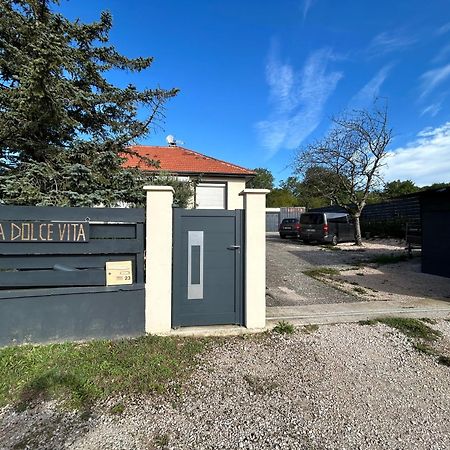 La Dolce Vita Saint-Seine-en-Bache Dış mekan fotoğraf